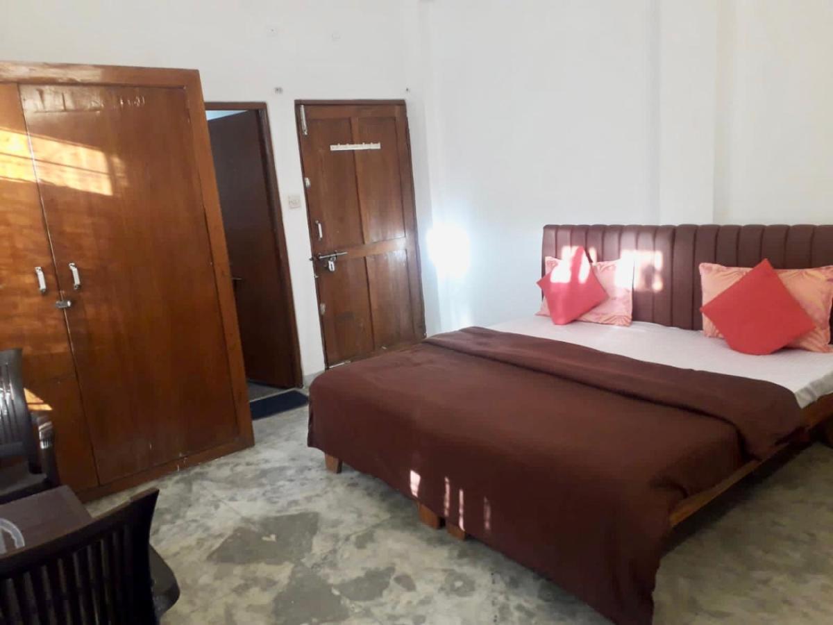 Peacock Hill Homestay Бхопал Экстерьер фото